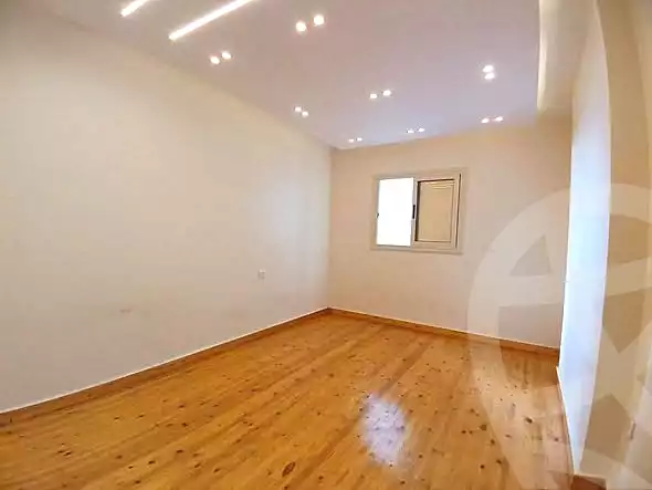 https://aqarmap.com.eg/ar/listing/6476508-for-sale-alexandria-sydy-bshr-sydy-bshr-bhry