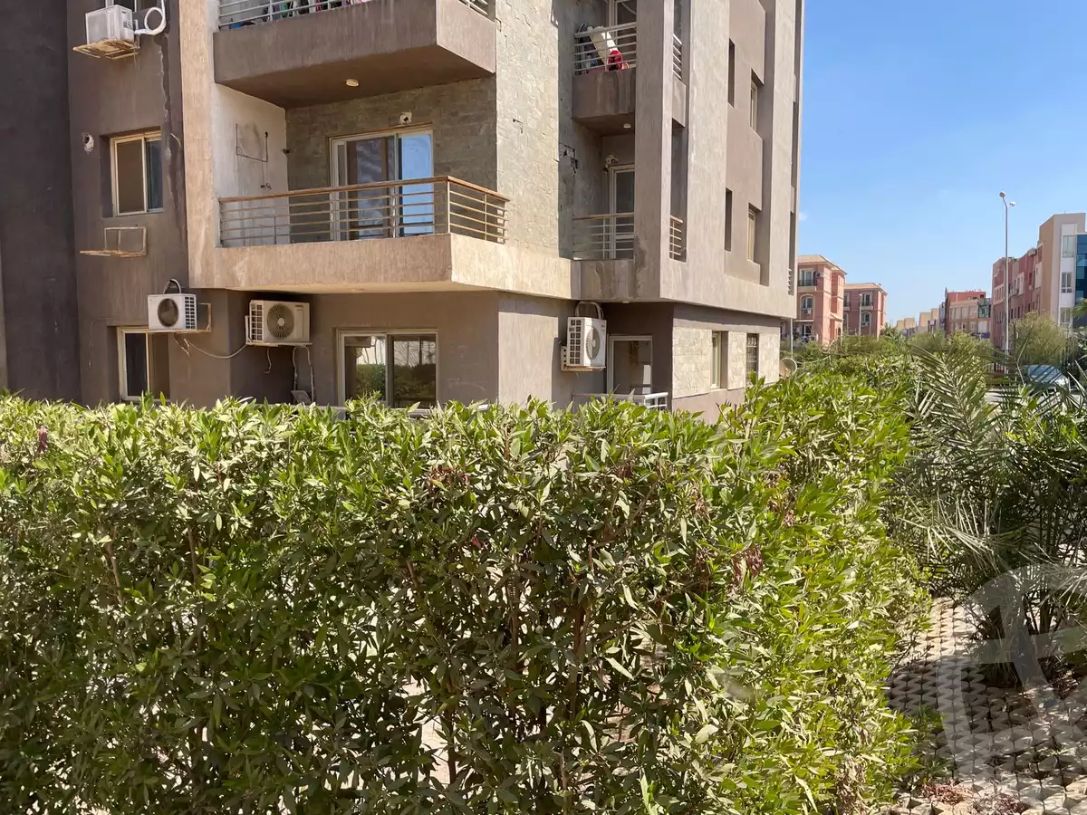 https://aqarmap.com.eg/en/listing/6477438-for-sale-cairo-el-sheikh-zayed-city-compounds-dr-msr