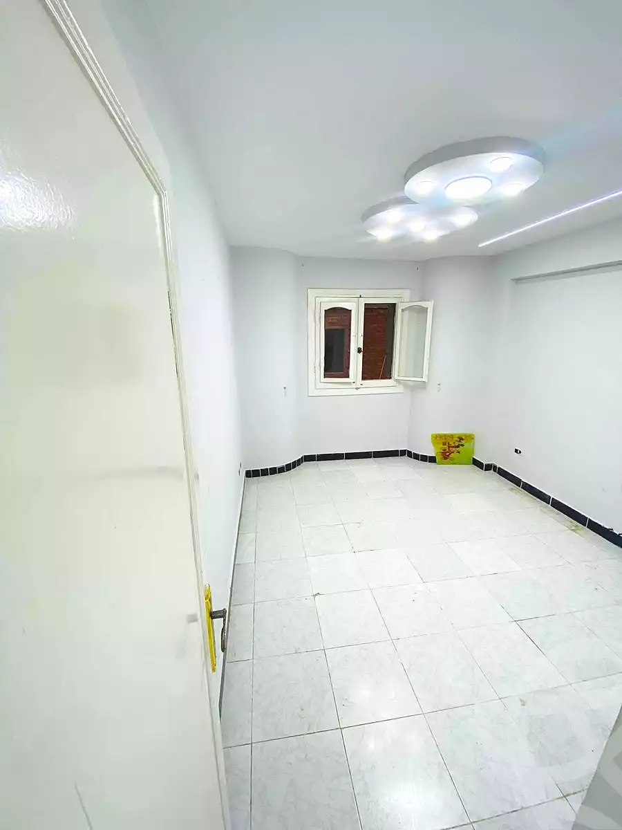 https://aqarmap.com.eg/ar/listing/6479664-for-sale-alexandria-l-jmy-lbytsh-shahr-al-assal-st