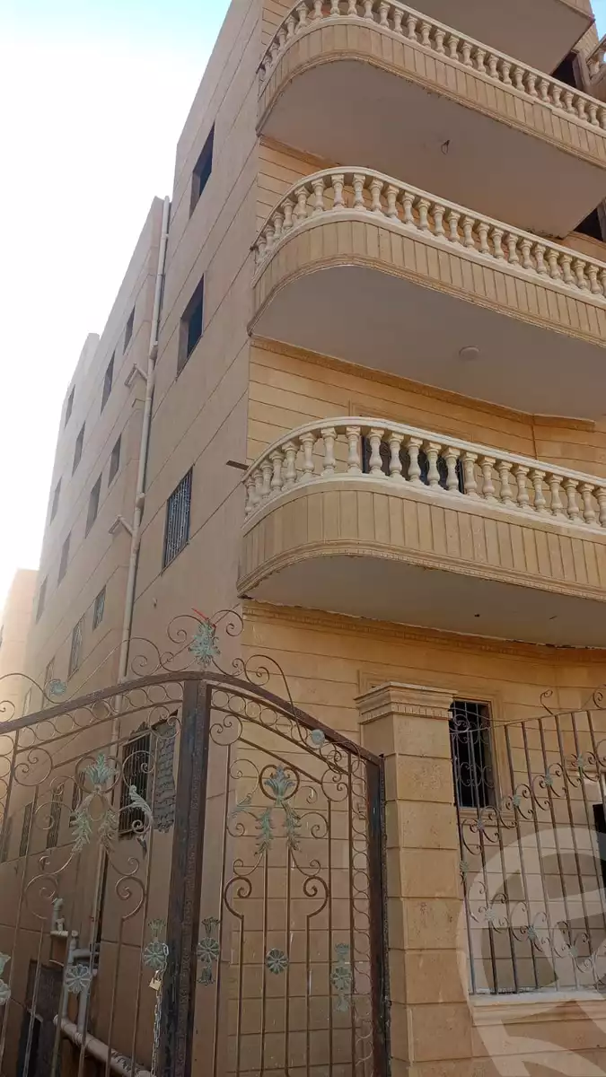 https://aqarmap.com.eg/en/listing/6479678-for-sale-cairo-badr-city-hai-el-ashgar-featured-neighborhood-bait-el-watan