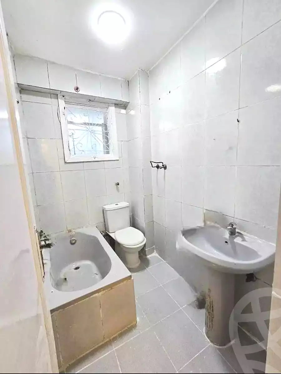 https://aqarmap.com.eg/en/listing/6481184-for-sale-alexandria-l-jmy-shataa-el-nakheel