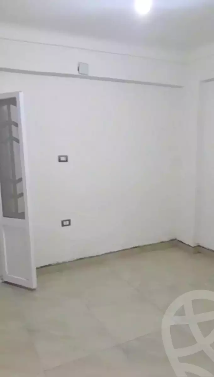 https://aqarmap.com.eg/ar/listing/6482658-for-sale-alexandria-l-jmy