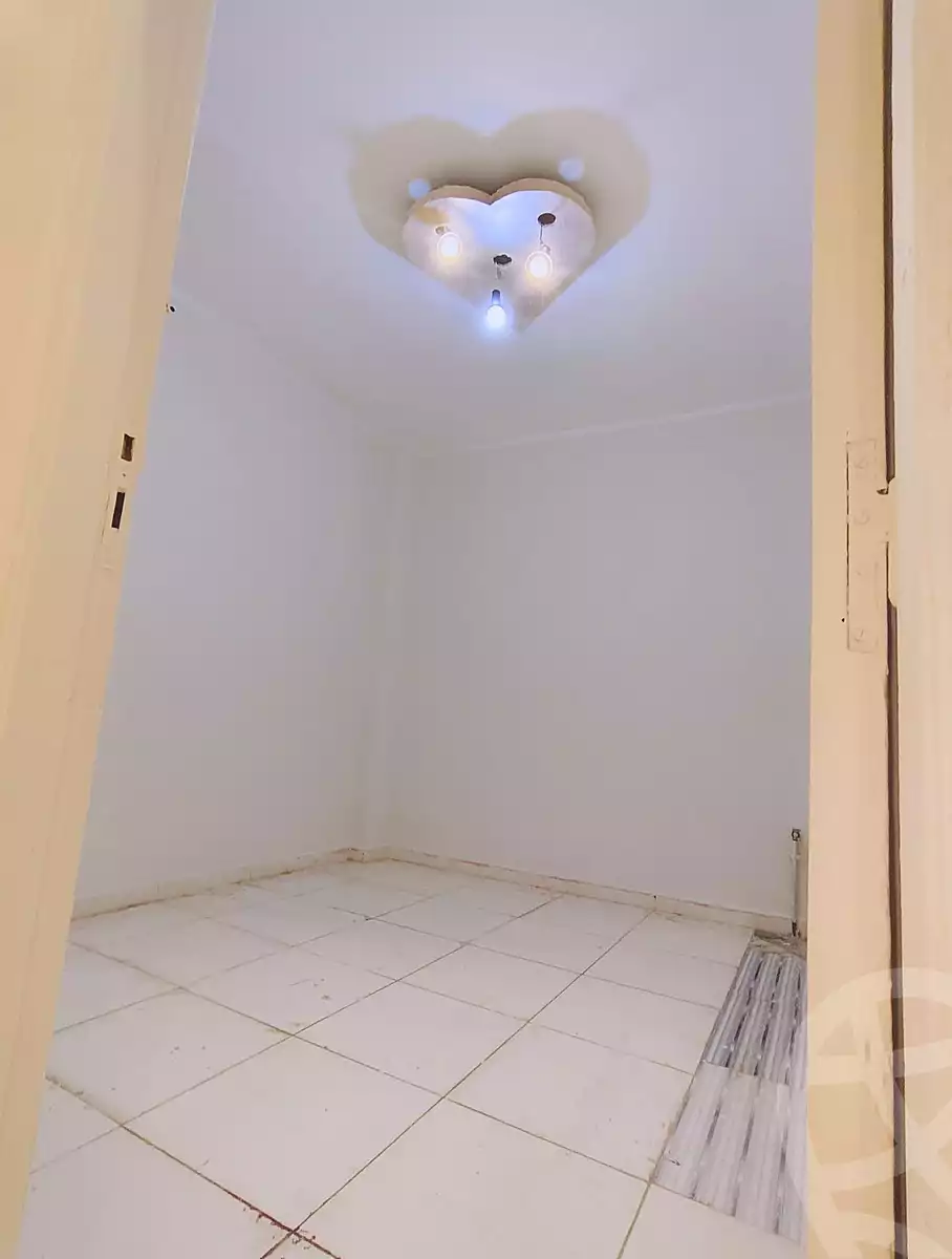 https://aqarmap.com.eg/en/listing/6482948-for-sale-qalyubia-shubra-el-khaima-om-bayoumi