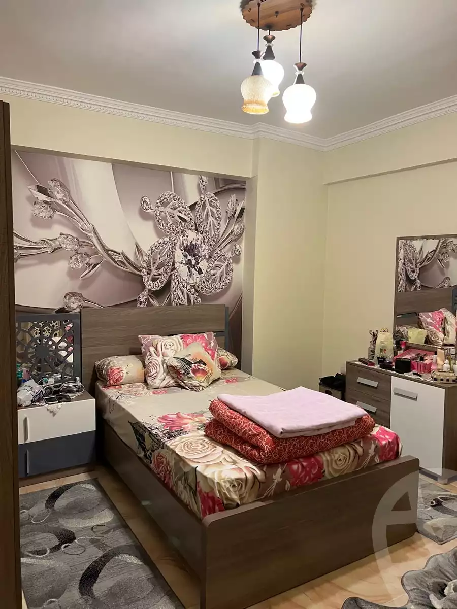 https://aqarmap.com.eg/ar/listing/6483578-for-sale-alexandria-sidi-gaber-shr-sydy-jbr