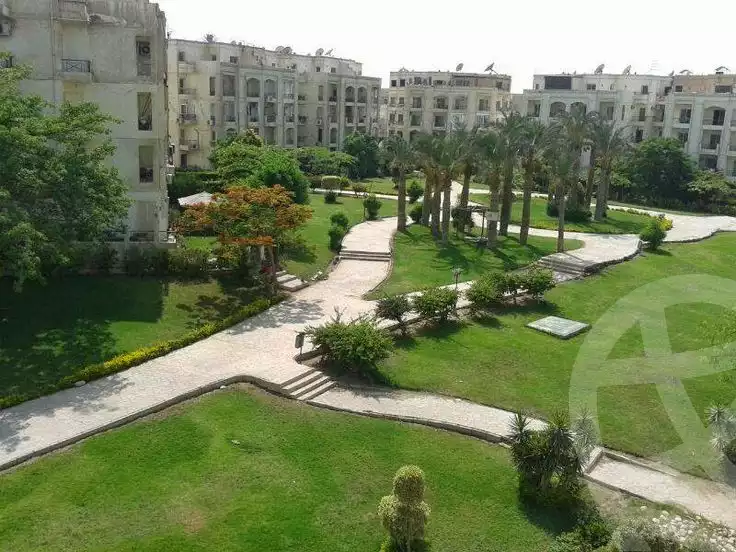 https://aqarmap.com.eg/en/listing/6484178-for-sale-cairo-el-sheikh-zayed-city-compounds-hadayek-el-mohandiseen