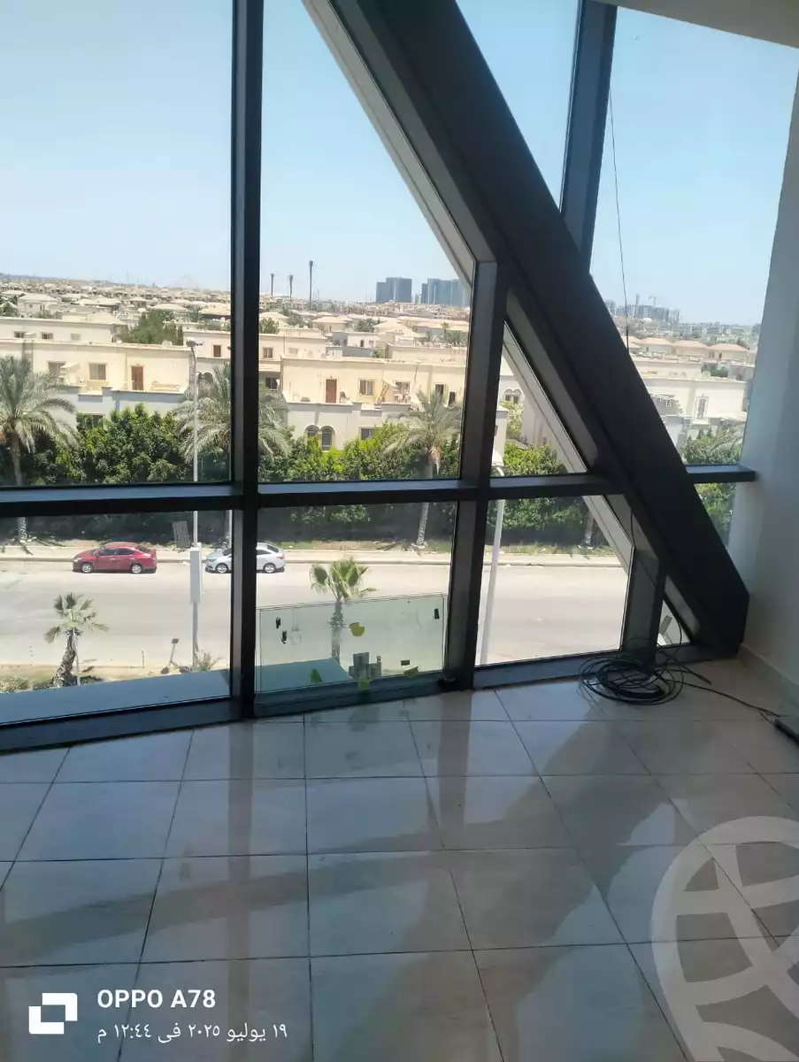 https://aqarmap.com.eg/en/listing/6484695-for-sale-cairo-el-sheikh-zayed-city-compounds-rytzy-blz-mwl-tybh-llstthmr-l-qry