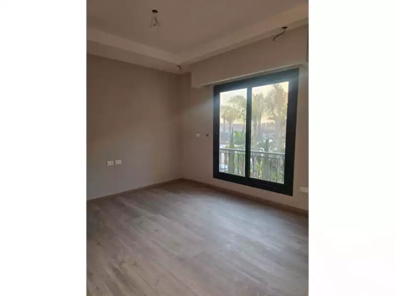 https://aqarmap.com.eg/en/listing/6484897-for-sale-cairo-el-sheikh-zayed-city-compounds-kmbwnd-fyldj-wyst-dr-llttwyr