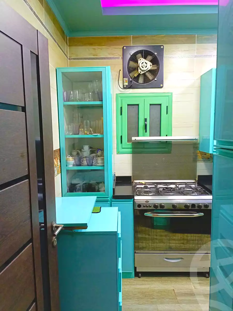 https://aqarmap.com.eg/ar/listing/6487617-for-sale-cairo-helwan-hadayek-helwan-nile-corniche-st