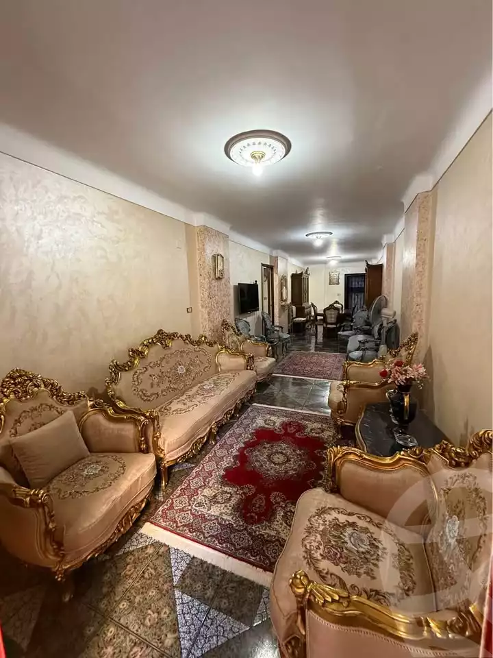 https://aqarmap.com.eg/ar/listing/6490443-for-sale-alexandria-sydy-bshr-sydy-bshr-bhry-shr-mhmwd-l-yswy