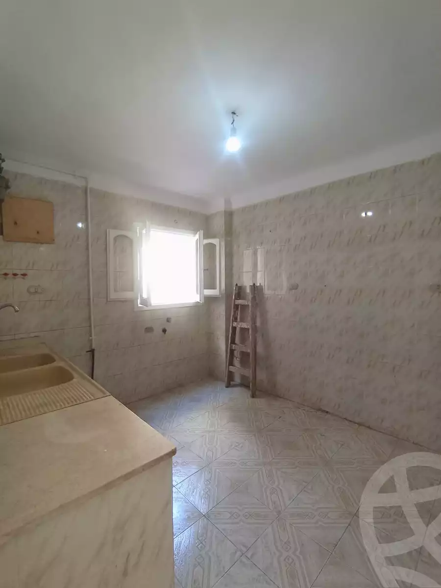 https://aqarmap.com.eg/en/listing/6491442-for-sale-alexandria-miami-45-street