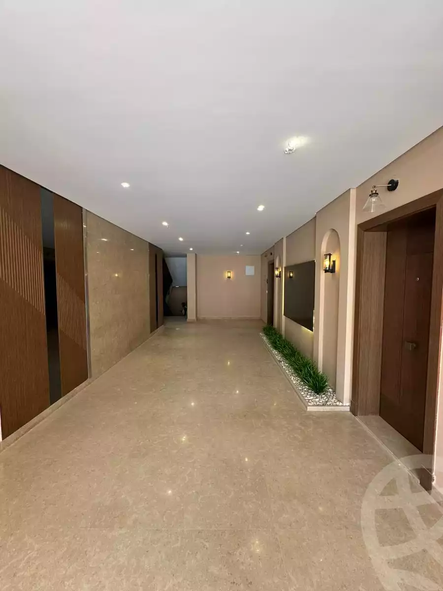https://aqarmap.com.eg/en/listing/6498640-for-rent-cairo-el-sheikh-zayed-city-compounds-kmbwnd-fyldj-wyst-dr-llttwyr