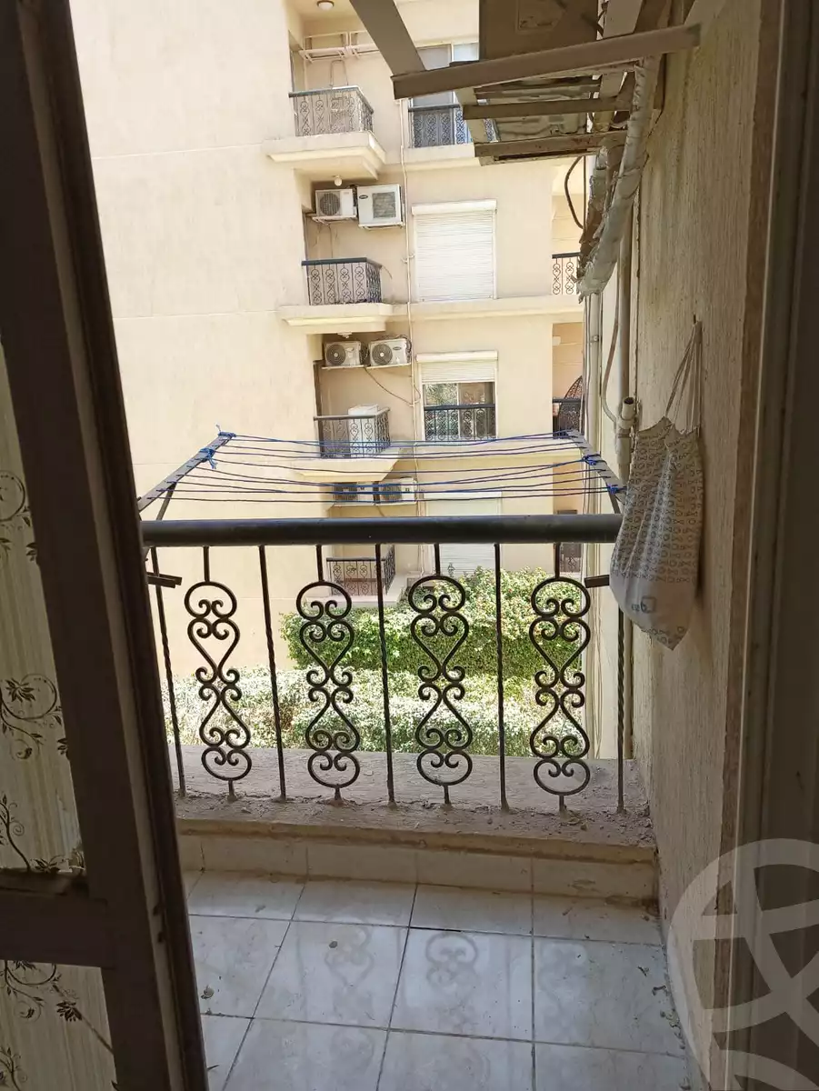 https://aqarmap.com.eg/en/listing/6499914-for-sale-cairo-new-cairo-lrhb-city-phase-8