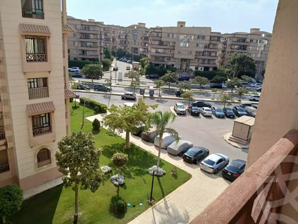 https://aqarmap.com.eg/en/listing/6499923-for-sale-cairo-new-cairo-lrhb-city-phase-5-ibn-al-nafees-st