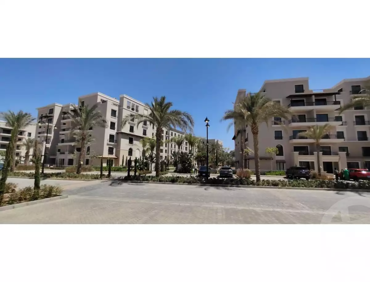 https://aqarmap.com.eg/en/listing/6500101-for-sale-cairo-el-sheikh-zayed-city-compounds-kmbwnd-fyldj-wyst-dr-llttwyr