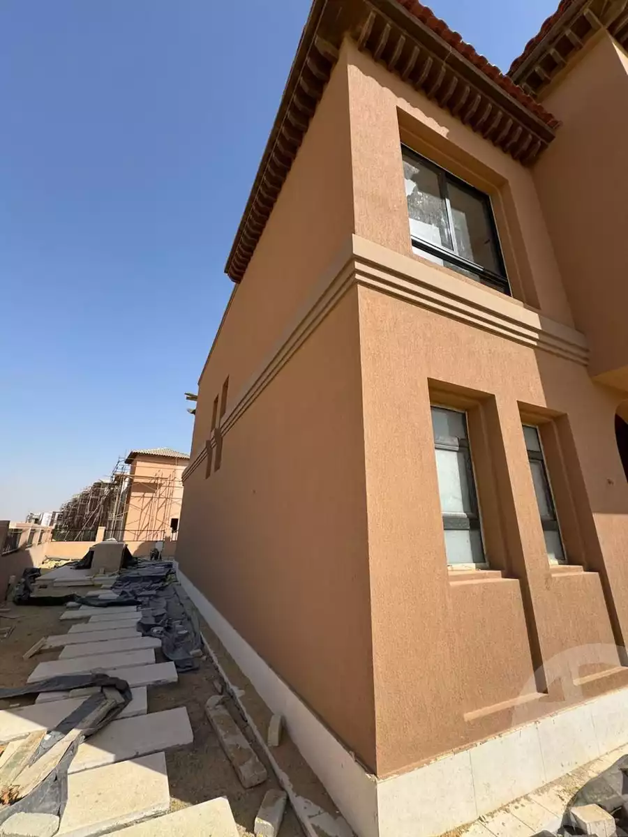 https://aqarmap.com.eg/ar/listing/6500948-for-sale-cairo-el-sheikh-zayed-city-compounds-kmbwnd-fyldj-wyst-dr-llttwyr