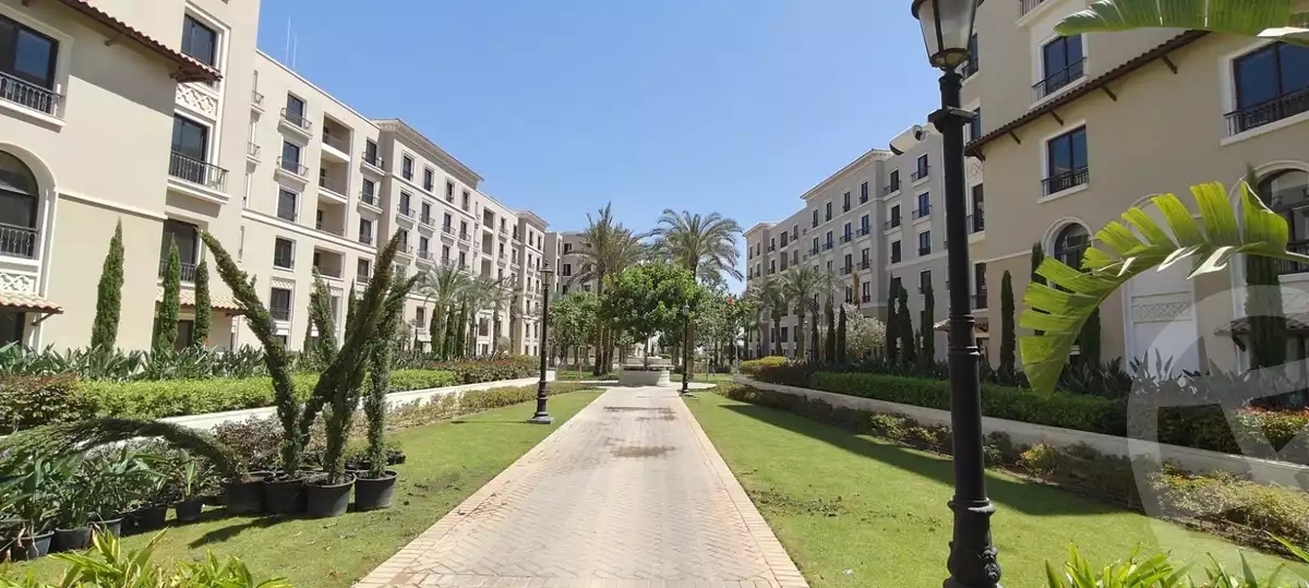 https://aqarmap.com.eg/en/listing/6501246-for-sale-cairo-el-sheikh-zayed-city-compounds-kmbwnd-fyldj-wyst-dr-llttwyr