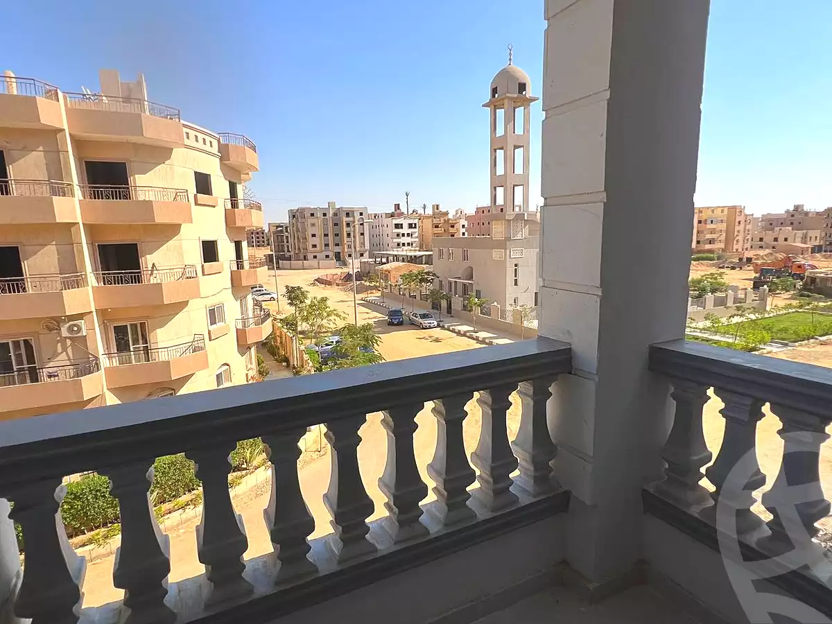 https://aqarmap.com.eg/en/listing/6502436-for-sale-cairo-6th-of-october-el-tawsaat-el-shamalya-hy-2000-qt
