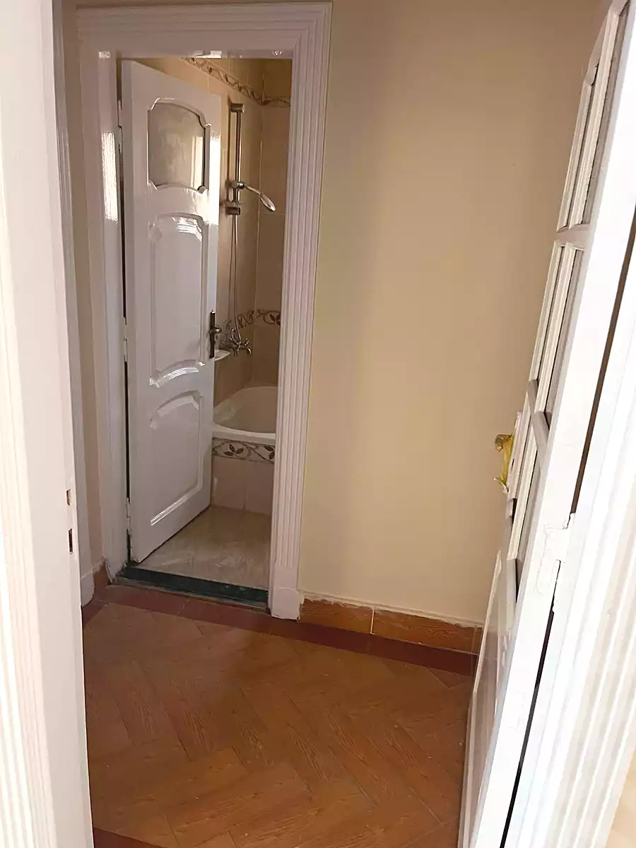 https://aqarmap.com.eg/en/listing/6502858-for-rent-cairo-new-cairo-el-ahyaa-first-neighborhood-street-1