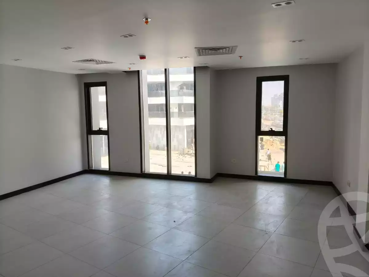 https://aqarmap.com.eg/ar/listing/6503069-for-rent-cairo-el-sheikh-zayed-city-compounds-central-avenue-mall-mabany-edris