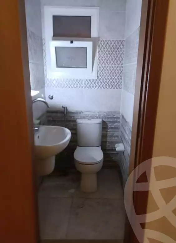 https://aqarmap.com.eg/en/listing/6508039-for-rent-alexandria-zezenia