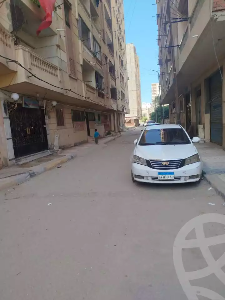 https://aqarmap.com.eg/ar/listing/6508186-for-sale-alexandria-l-jmy-el-hanouvel-el-zahraa-city-st