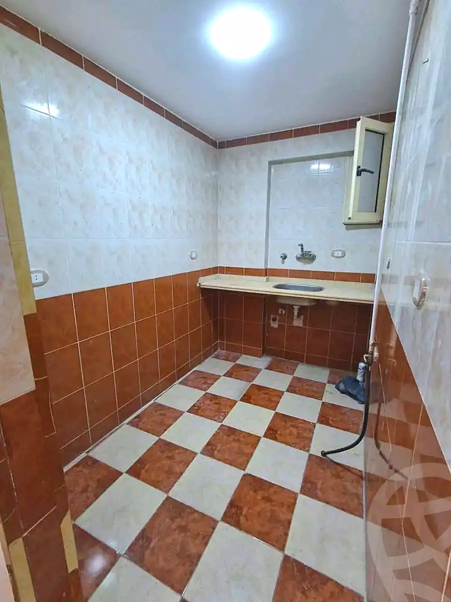 https://aqarmap.com.eg/ar/listing/6511631-for-sale-alexandria-lsywf-el-falki-street-16-el-eslah