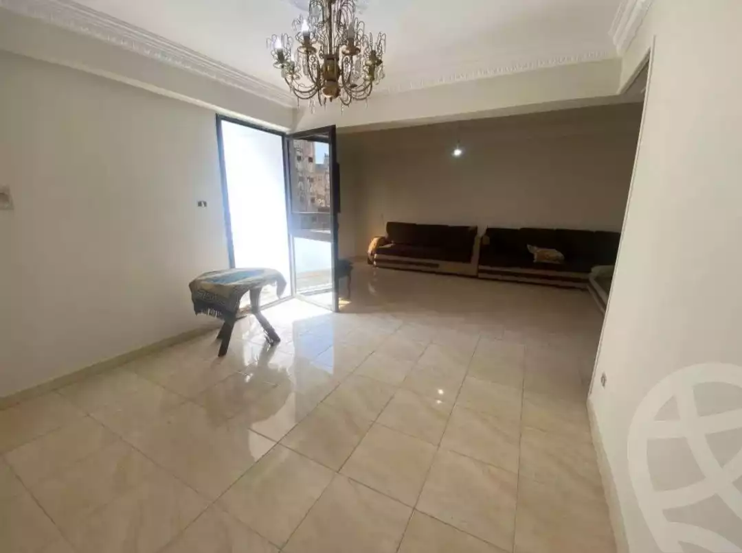 https://aqarmap.com.eg/en/listing/6512623-for-sale-alexandria-ganaklis-el-fath-st