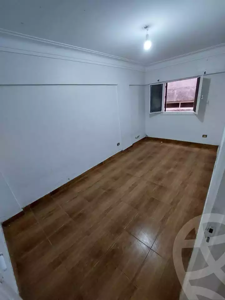 https://aqarmap.com.eg/en/listing/6513439-for-rent-alexandria-sydy-bshr-sydy-bshr-bhry-shr-mhmwd-l-yswy