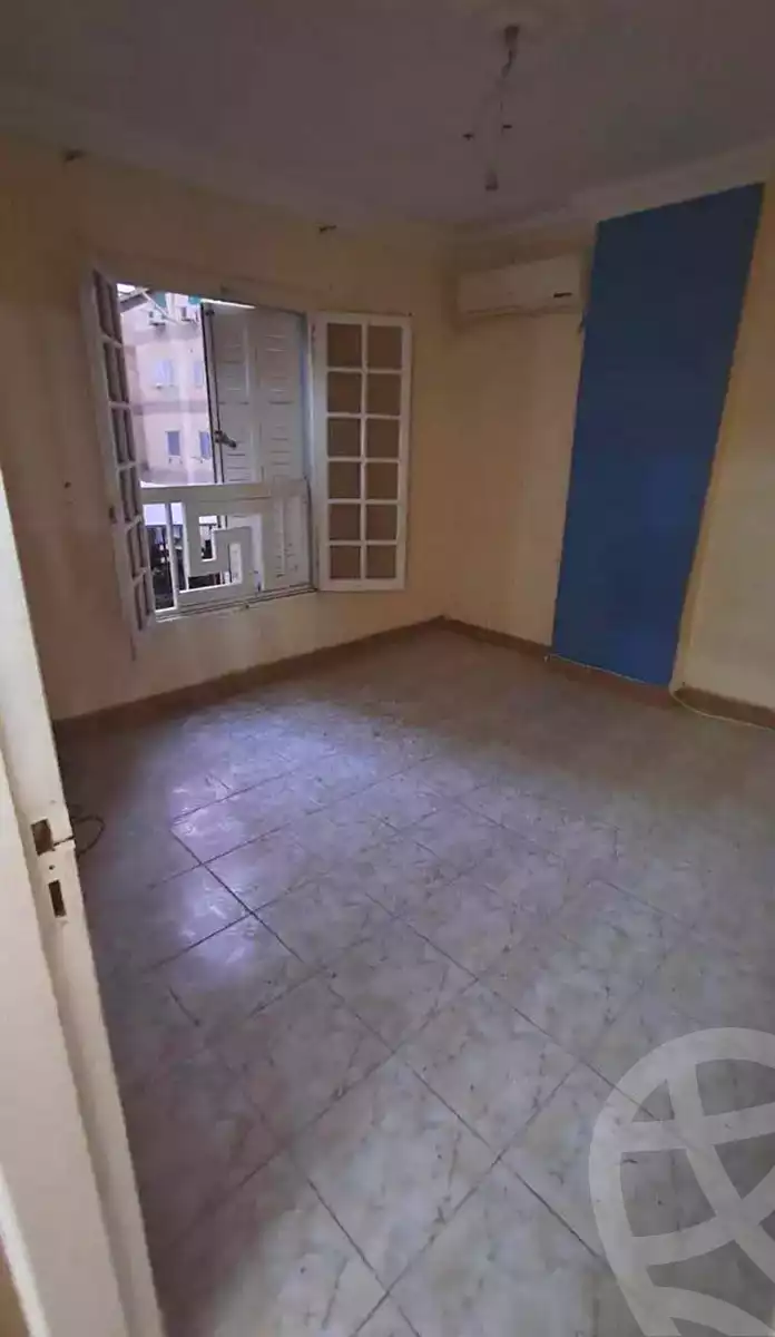https://aqarmap.com.eg/en/listing/6515483-for-sale-alexandria-ganaklis