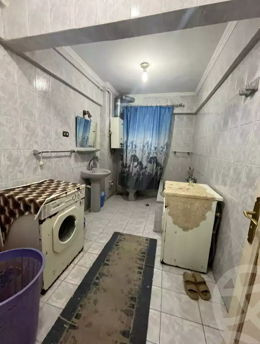 https://aqarmap.com.eg/ar/listing/6515494-for-rent-alexandria-ganaklis