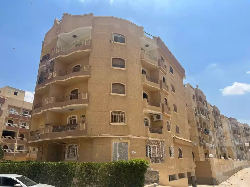 https://aqarmap.com.eg/ar/listing/6515994-for-sale-cairo-6th-of-october-compounds-mountain-view-icity-october-mv-park-mountain-view-icity-october