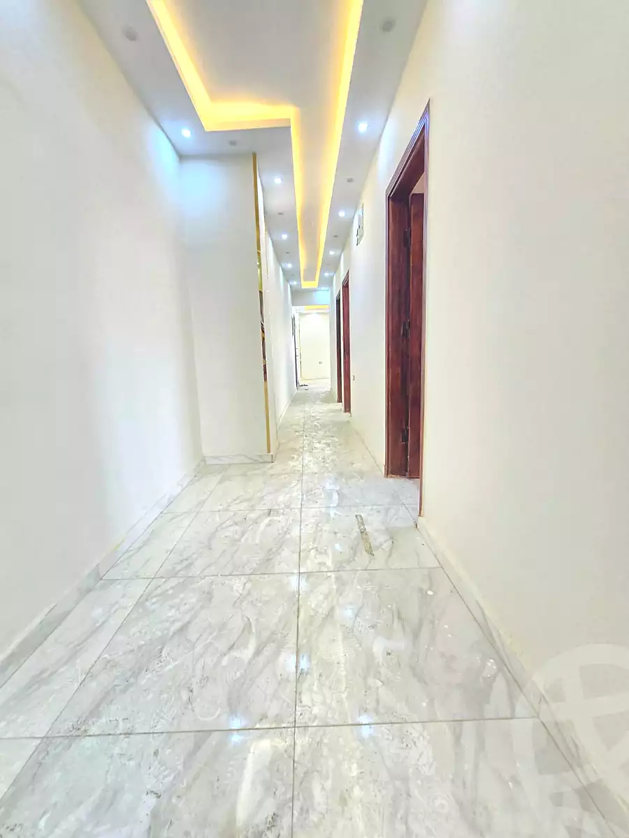https://aqarmap.com.eg/en/listing/6517055-for-sale-cairo-6th-of-october-el-ahyaa-neighborhood-1st-al-maahad