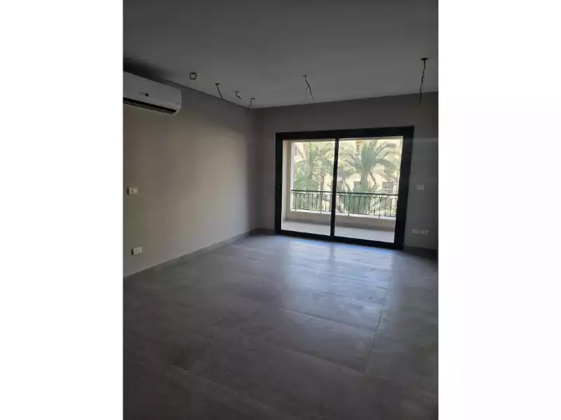 https://aqarmap.com.eg/en/listing/6517806-for-sale-cairo-el-sheikh-zayed-city-compounds-kmbwnd-fyldj-wyst-dr-llttwyr
