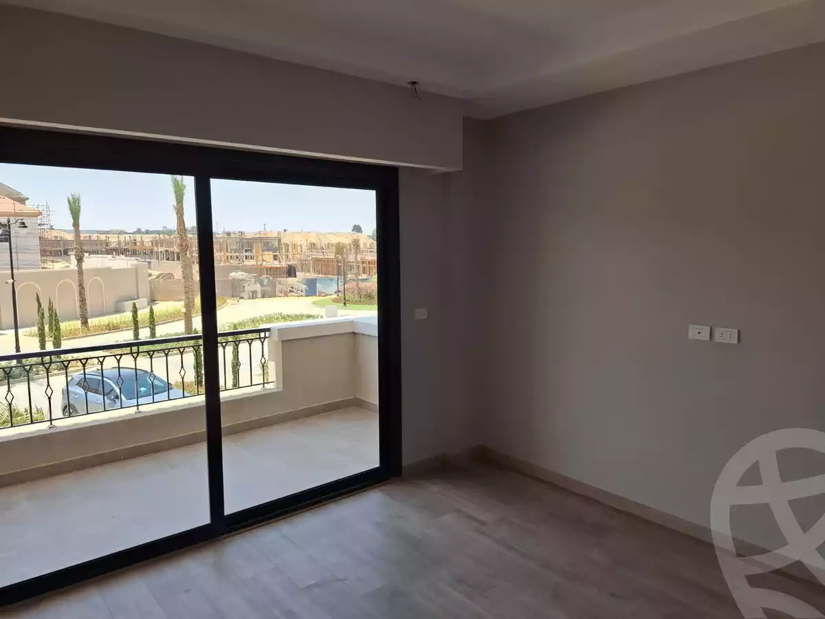 https://aqarmap.com.eg/en/listing/6517884-for-sale-cairo-el-sheikh-zayed-city-compounds-kmbwnd-fyldj-wyst-dr-llttwyr