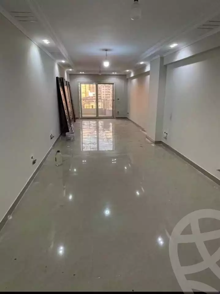 https://aqarmap.com.eg/ar/listing/6518137-for-sale-alexandria-camp-cesar-port-said-street