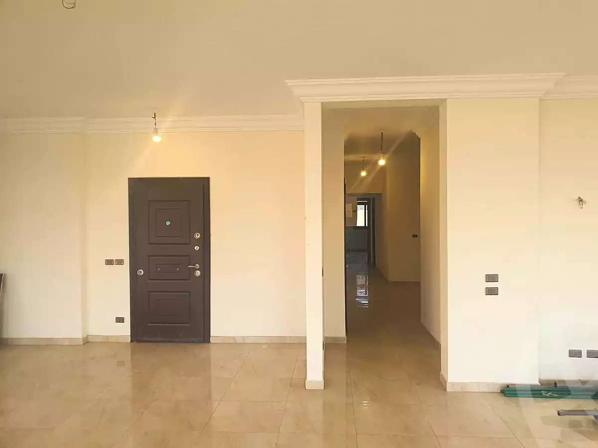 https://aqarmap.com.eg/ar/listing/6519617-for-rent-cairo-new-cairo-ganob-el-akadamiya-south-academy-a-zaid-ebn-haretha-st