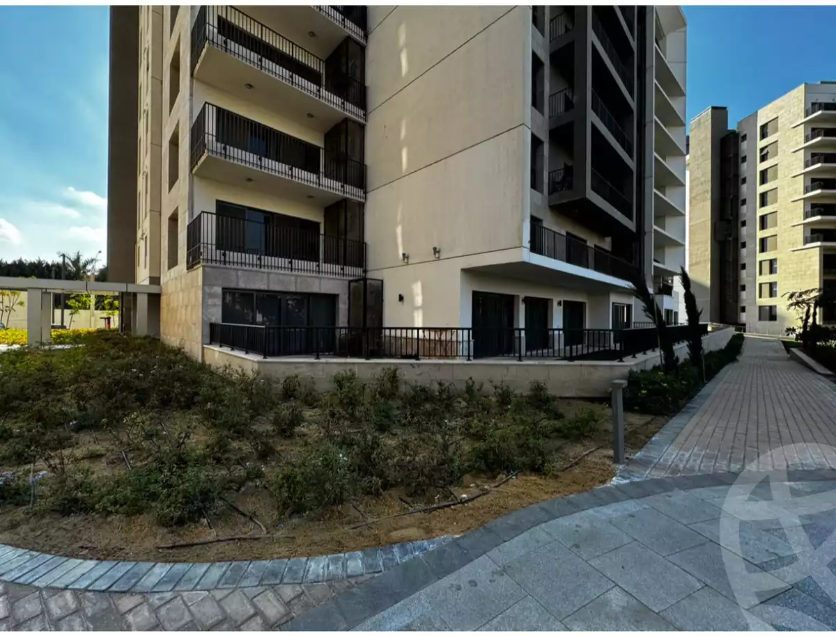 https://aqarmap.com.eg/en/listing/6521631-for-sale-cairo-el-sheikh-zayed-city-compounds-zyd-wr-llttwyr-z-tower
