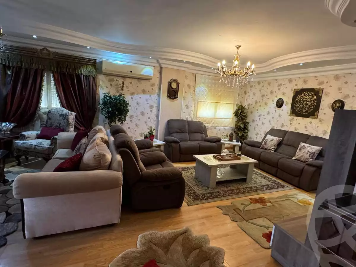 https://aqarmap.com.eg/en/listing/6521839-for-sale-cairo-el-sheikh-zayed-city-el-hay-elsabeaa-lhy-lsb