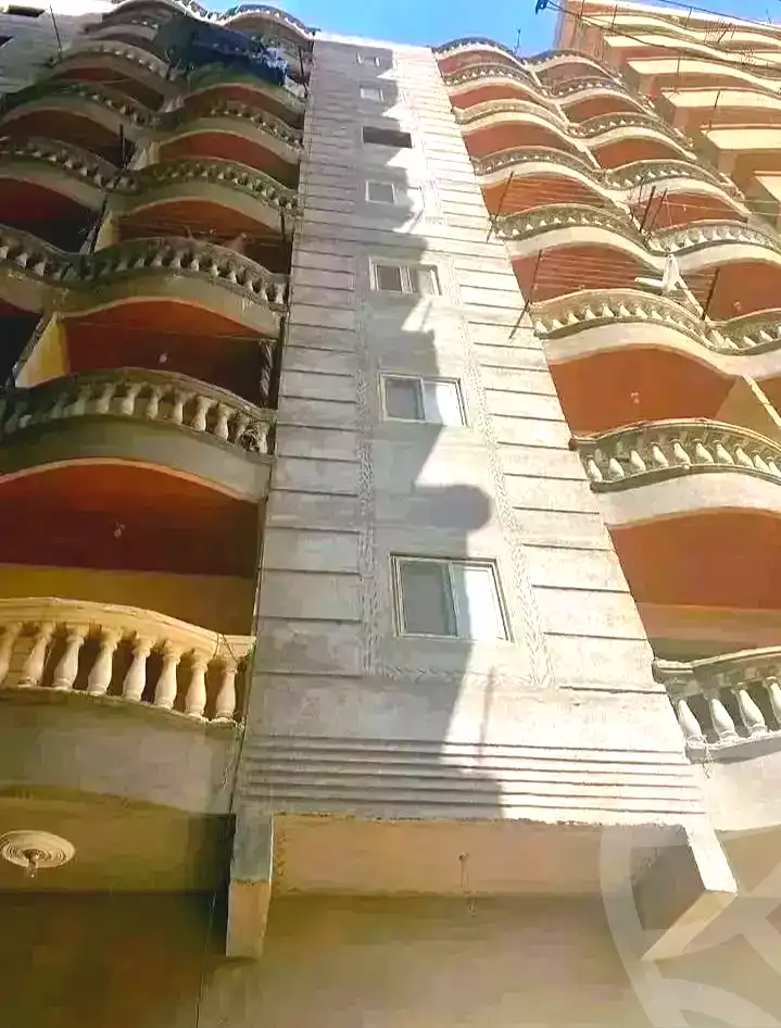 https://aqarmap.com.eg/en/listing/6524732-for-sale-alexandria-l-jmy-el-kilo-21