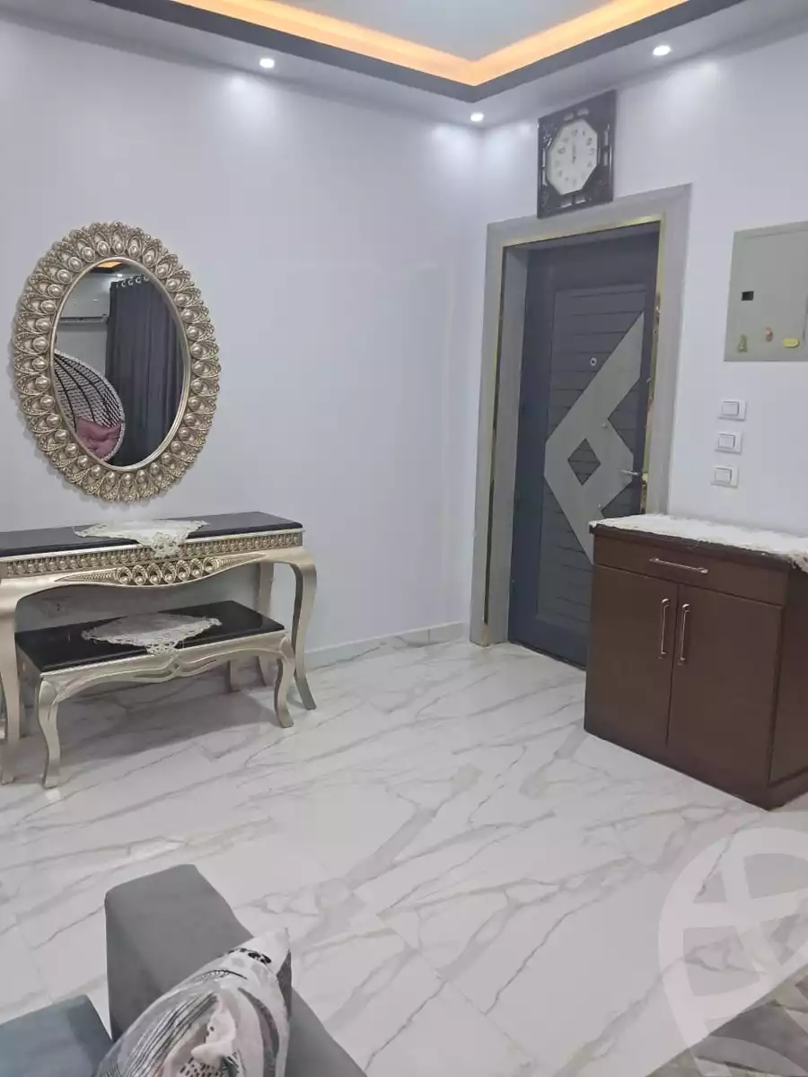 https://aqarmap.com.eg/ar/listing/6524991-for-sale-cairo-el-sheikh-zayed-city-el-hay-elthamen-area-2