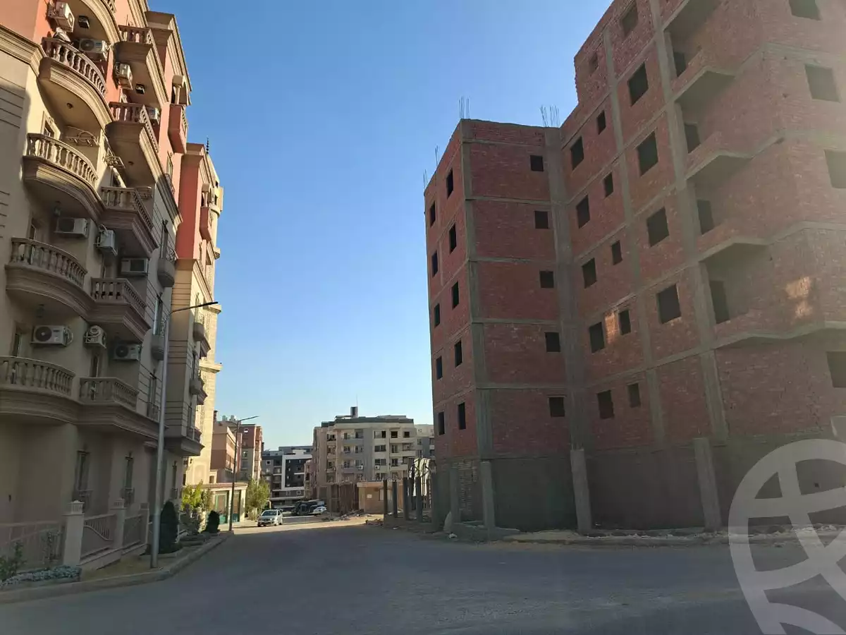 https://aqarmap.com.eg/en/listing/6525952-for-sale-cairo-mokattam-el-hadabah-el-wosta-el-mantaqa-el-talta-el-hadaba-al-wosta-road