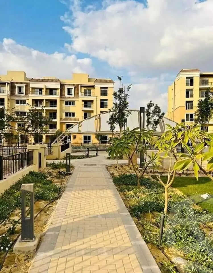 https://aqarmap.com.eg/ar/listing/6526000-for-sale-cairo-new-cairo-compounds-sarai-esse-residence-sarai