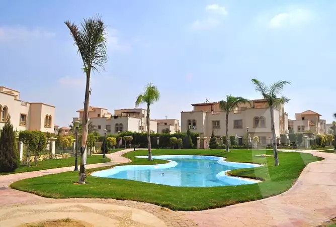 https://aqarmap.com.eg/en/listing/6526468-for-sale-cairo-el-sheikh-zayed-city-compounds-greens