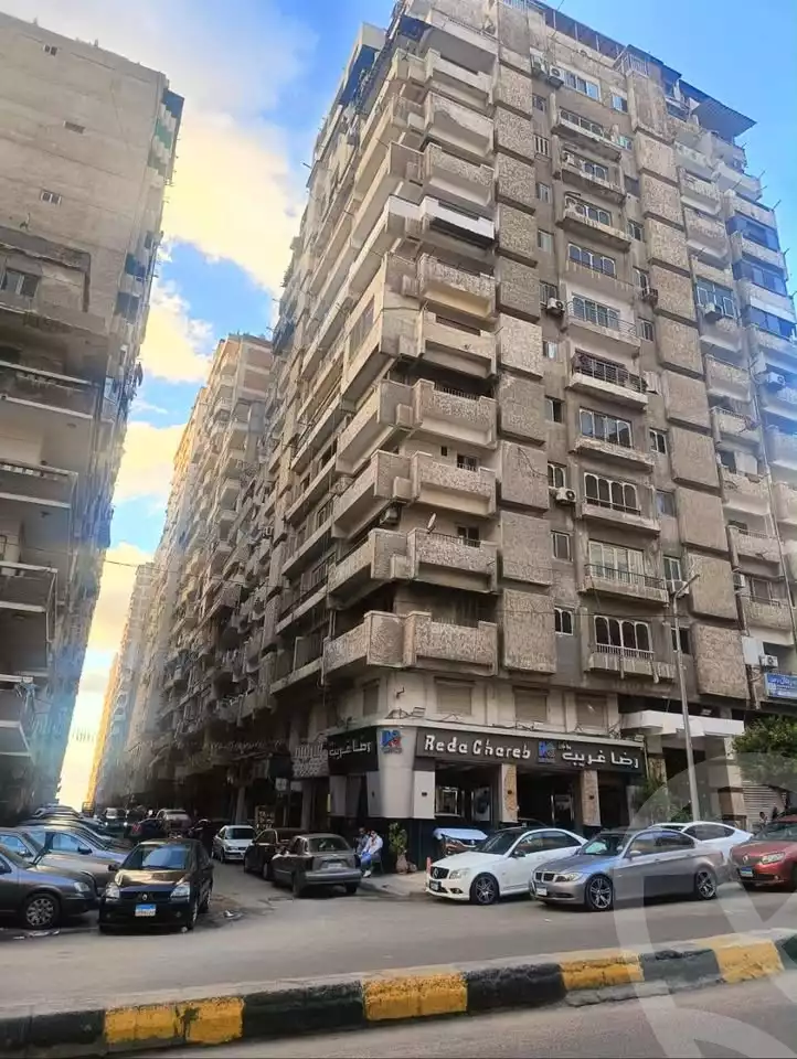 https://aqarmap.com.eg/ar/listing/6526799-for-rent-alexandria-sydy-bshr-sydy-bshr-bhry-shr-mhmwd-l-yswy