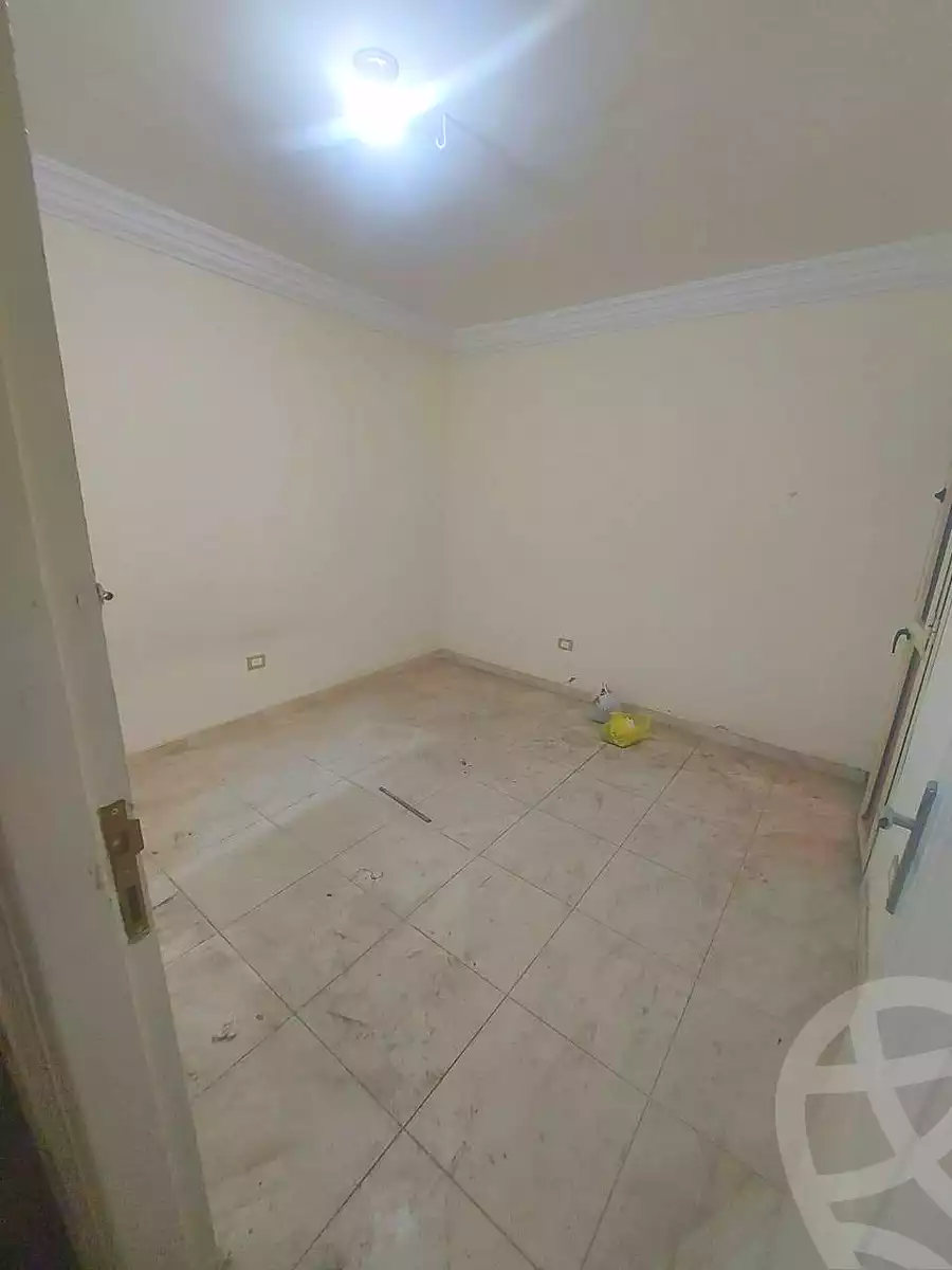 https://aqarmap.com.eg/ar/listing/6527522-for-sale-cairo-helwan-mnshy-yn-hlwn-mansour-st