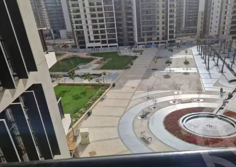 https://aqarmap.com.eg/en/listing/6528921-for-sale-cairo-el-sheikh-zayed-city-compounds-calm-residence-dcm