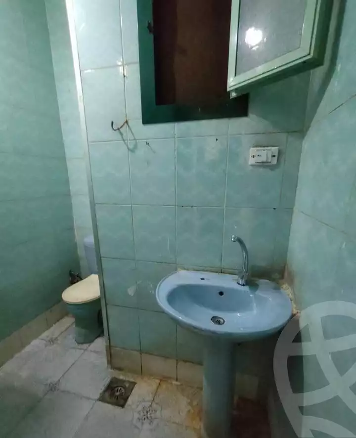 https://aqarmap.com.eg/ar/listing/6528966-for-sale-qalyubia-shubra-el-khaima-om-bayoumi