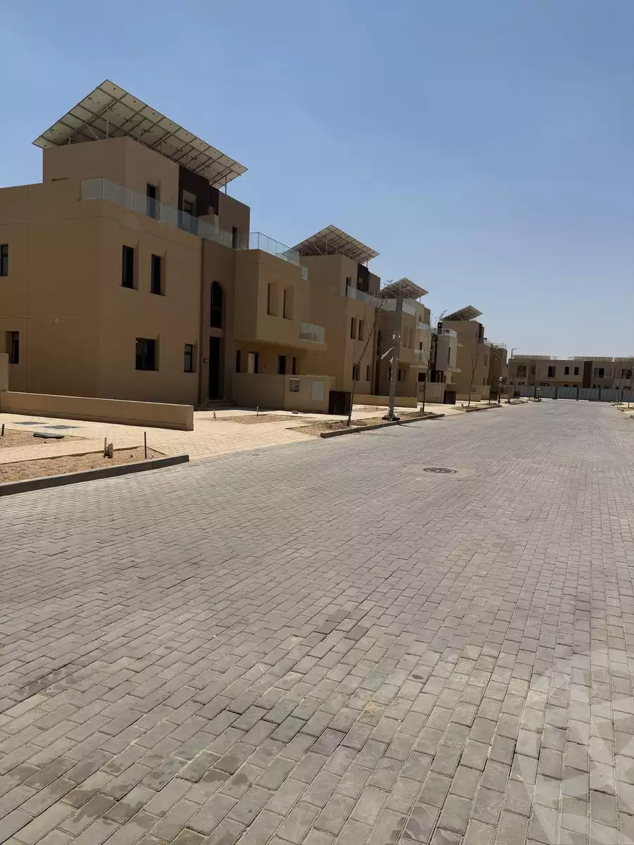https://aqarmap.com.eg/en/listing/6529643-for-sale-cairo-el-sheikh-zayed-city-lshykh-zyd-ljdyd-karmell-compound-sodic