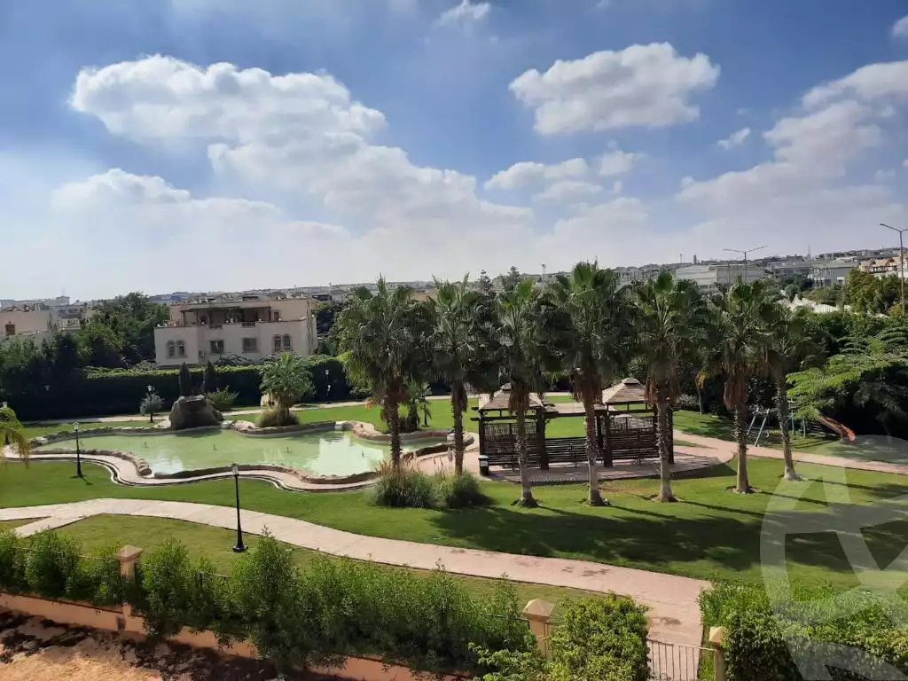 https://aqarmap.com.eg/en/listing/6529881-for-sale-cairo-el-sheikh-zayed-city-compounds-greens