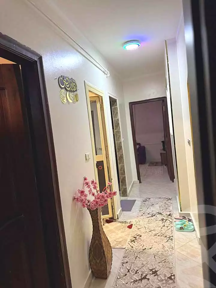 https://aqarmap.com.eg/ar/listing/6530287-for-sale-cairo-helwan-hadayek-helwan-nile-corniche-st
